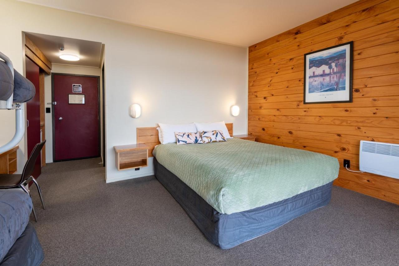 Skotel Alpine Resort Whakapapa Exterior photo