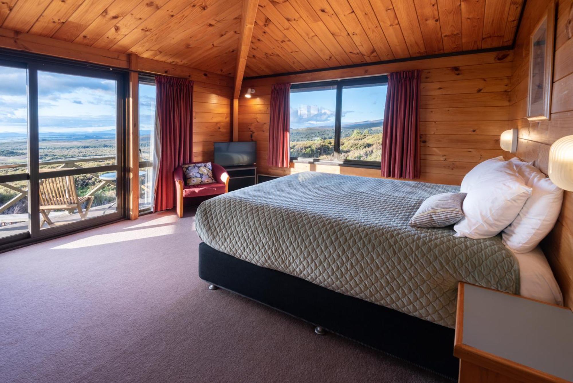 Skotel Alpine Resort Whakapapa Exterior photo