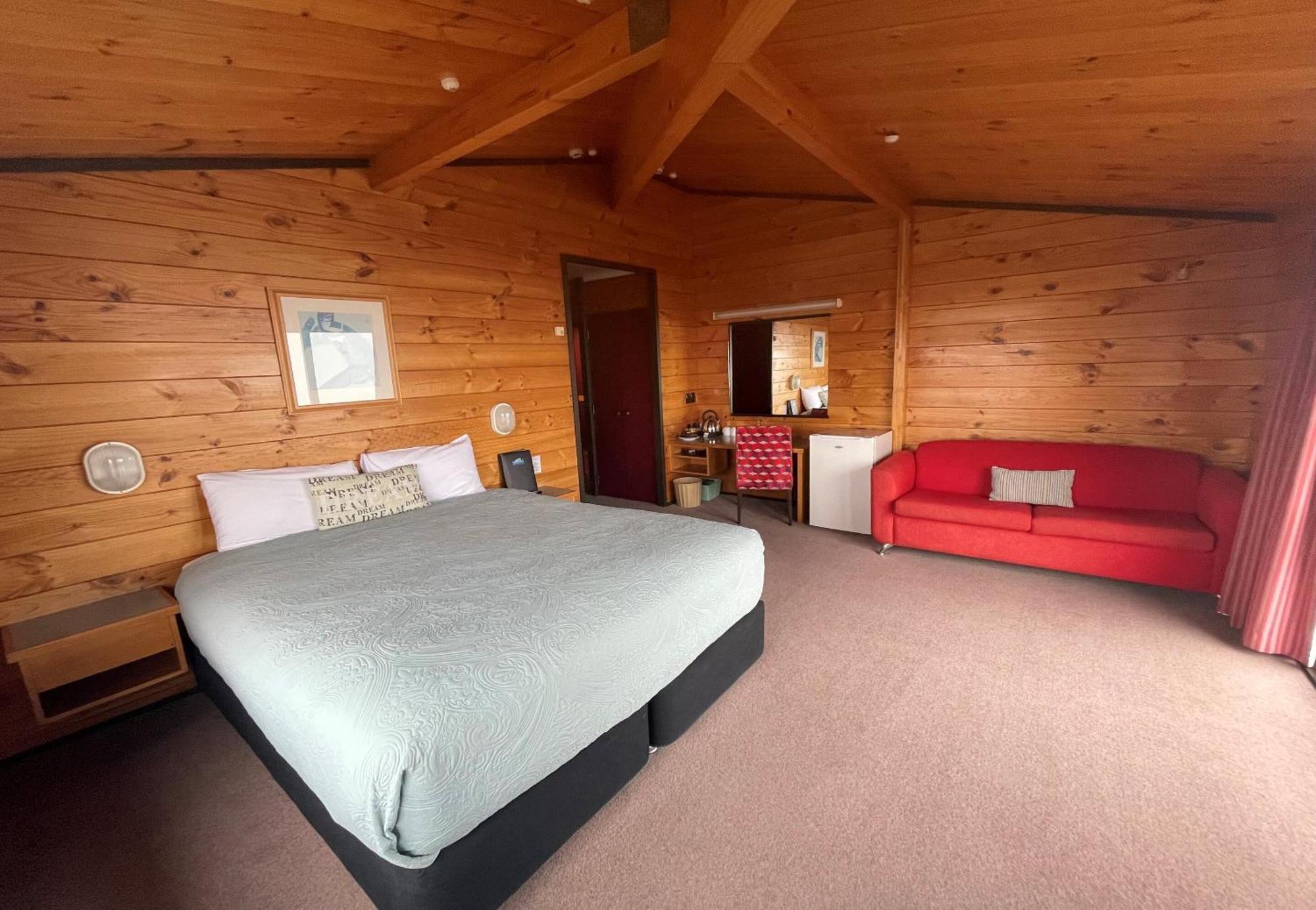 Skotel Alpine Resort Whakapapa Exterior photo